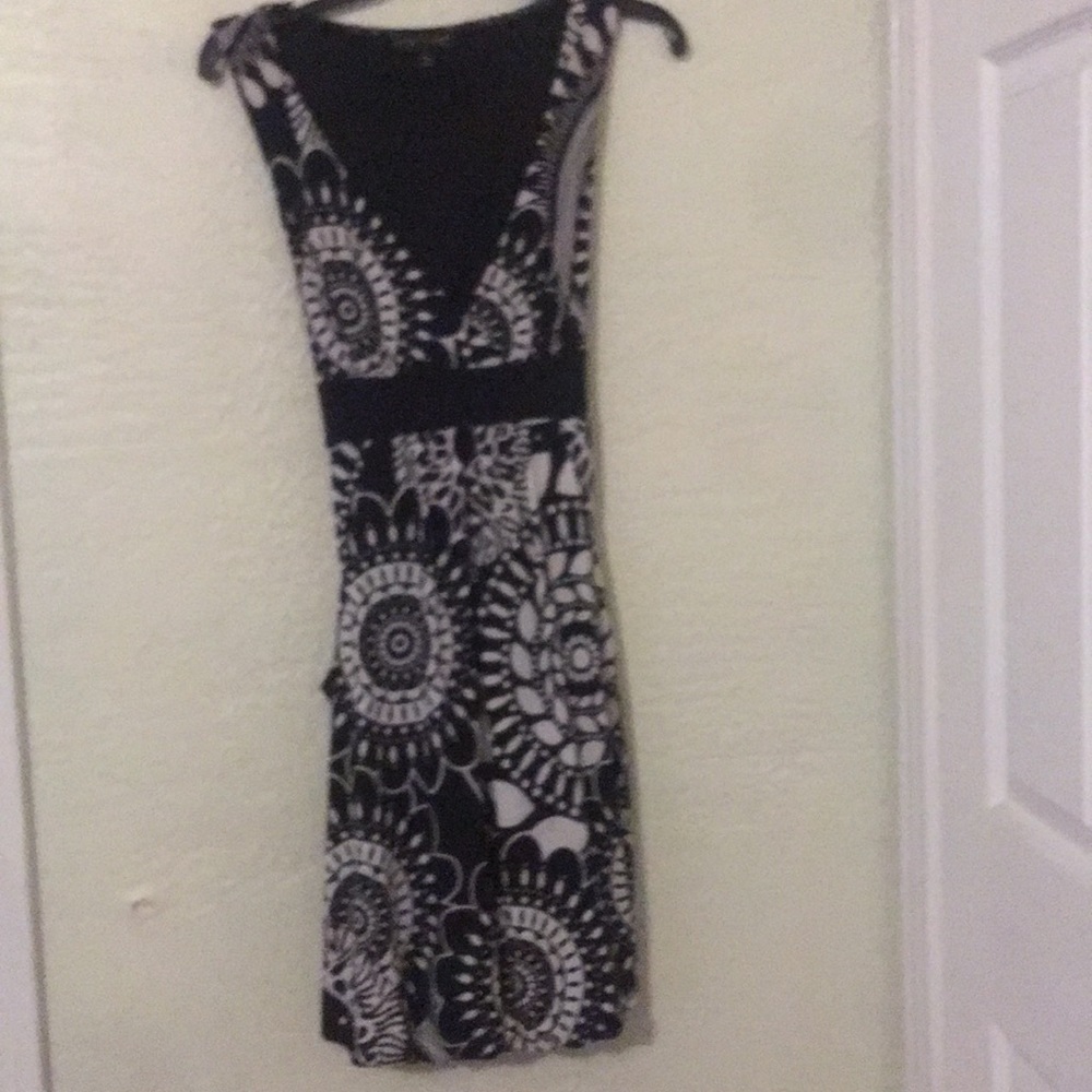 Black & white print dress